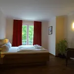 Karl's Burg Hotel 3*