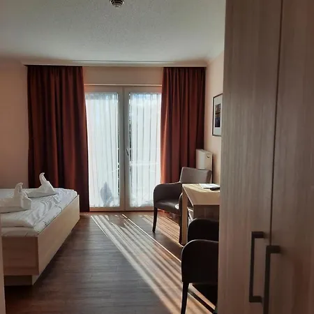 Karl's Burg Kolpinsee