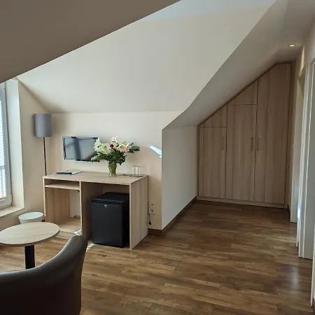 Karl's Burg Kolpinsee