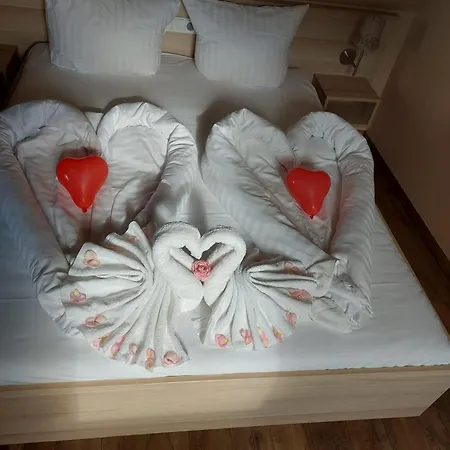 Otel Karl's Burg Kolpinsee